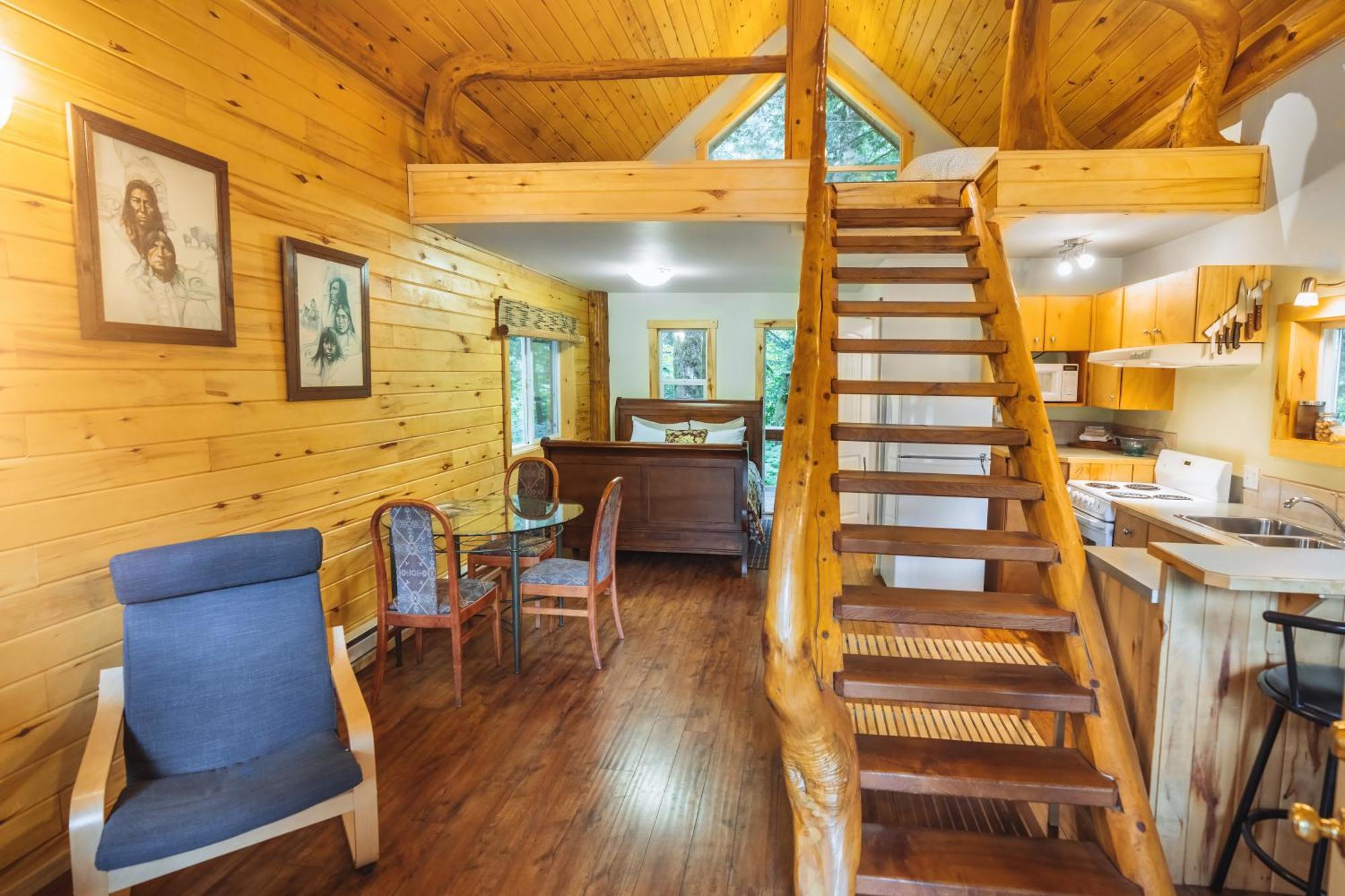Bella Coola Grizzly Tours And Resort Hagensborg Esterno foto
