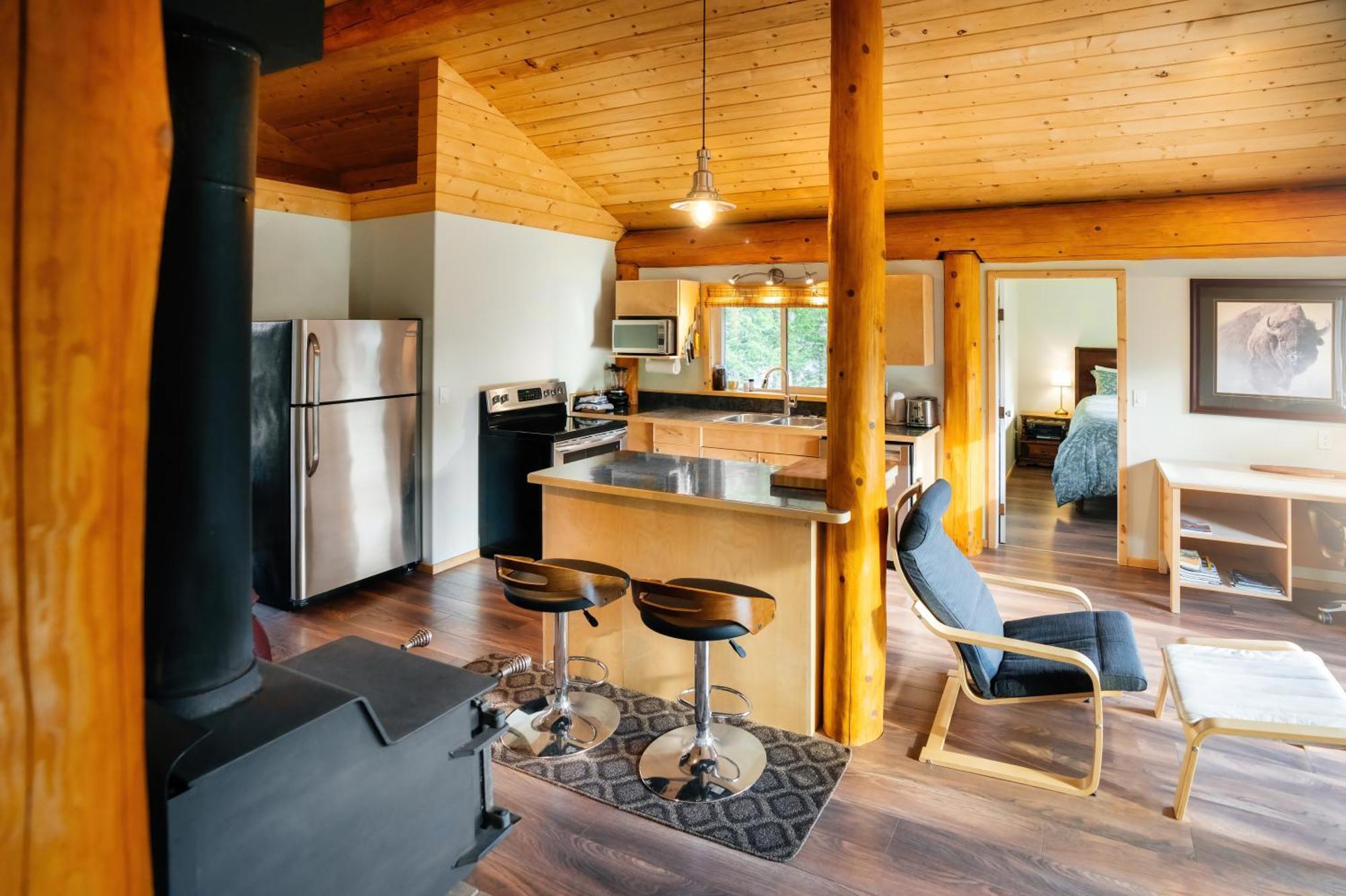 Bella Coola Grizzly Tours And Resort Hagensborg Esterno foto