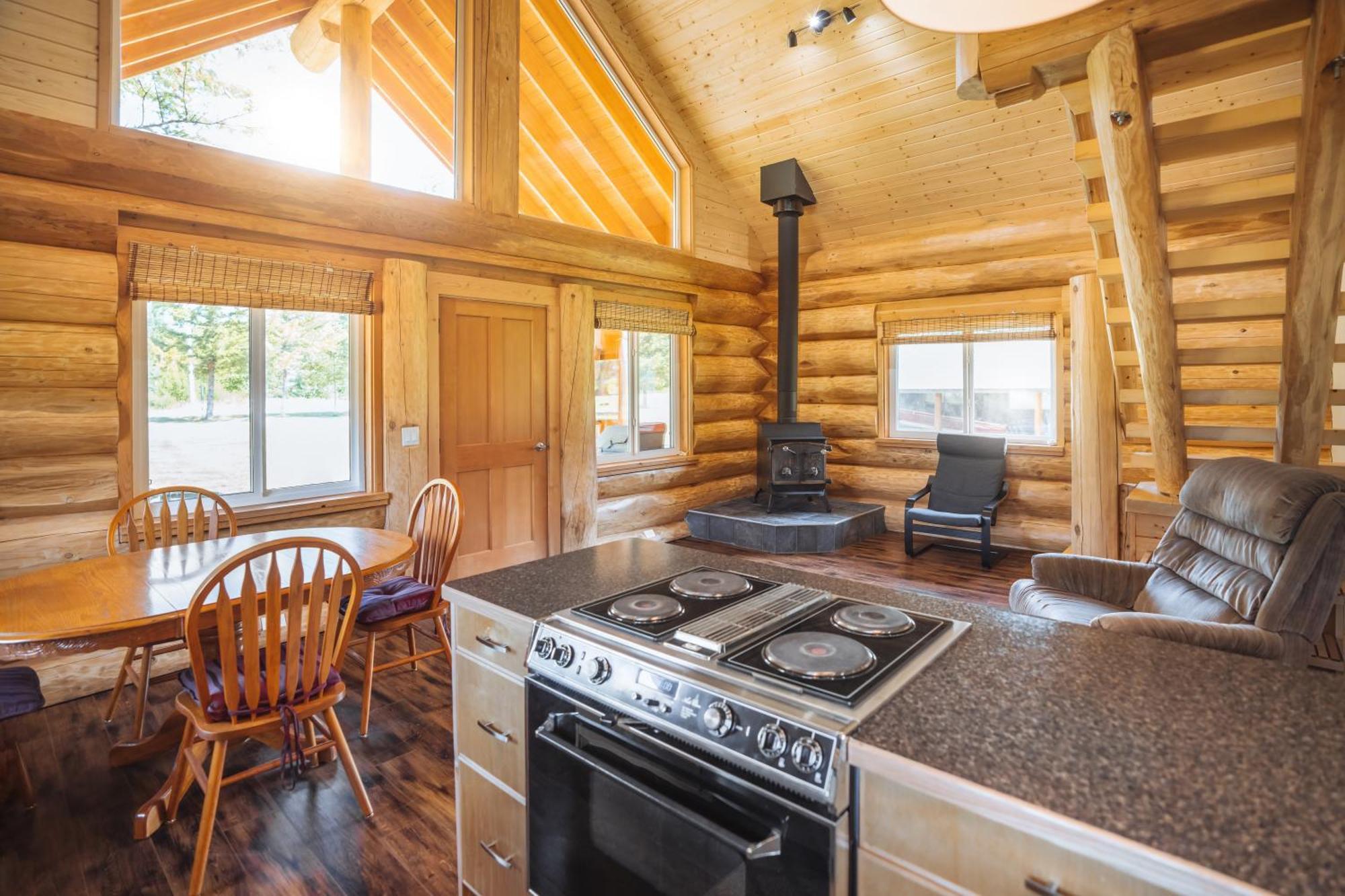 Bella Coola Grizzly Tours And Resort Hagensborg Esterno foto