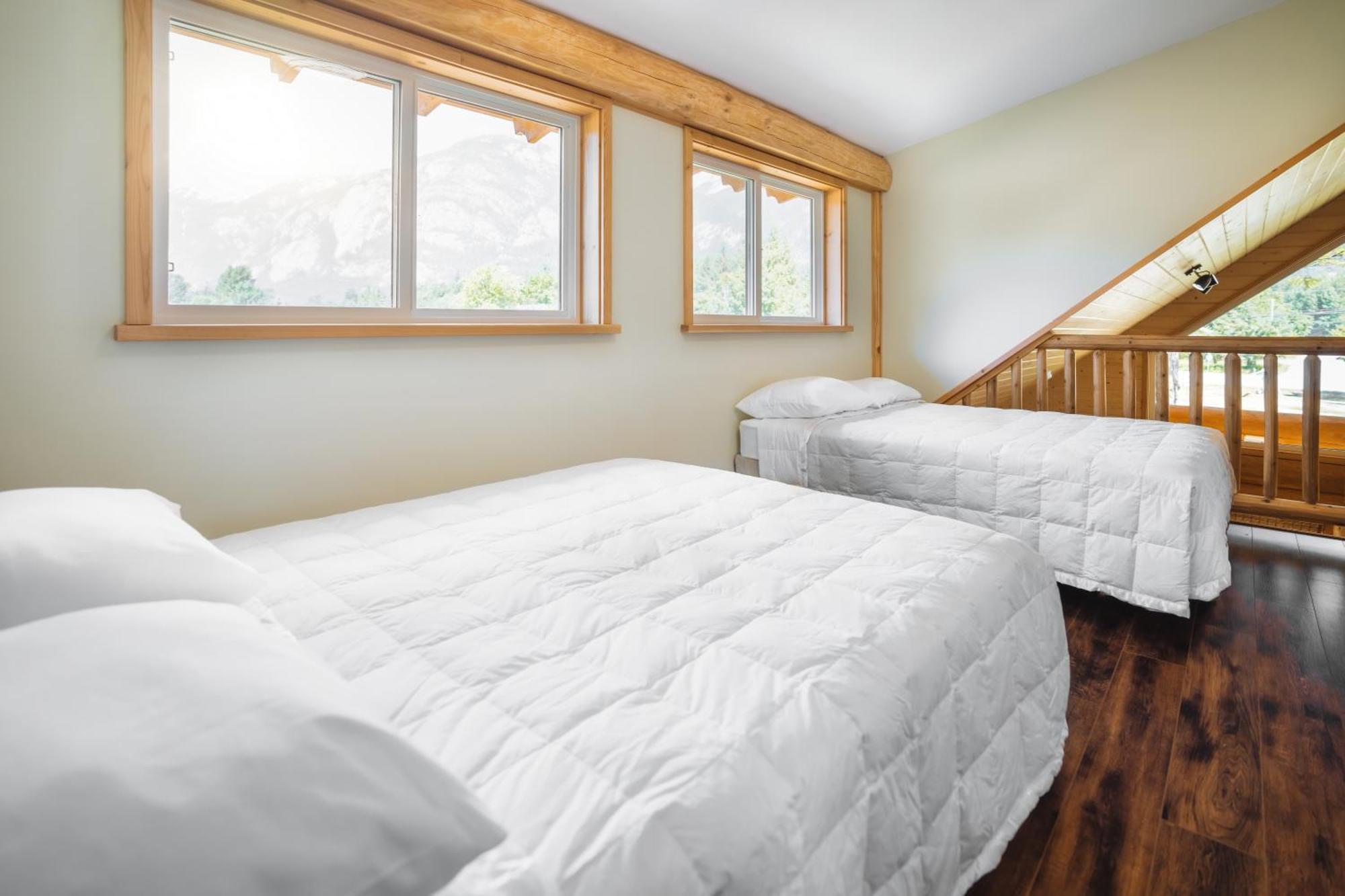 Bella Coola Grizzly Tours And Resort Hagensborg Esterno foto