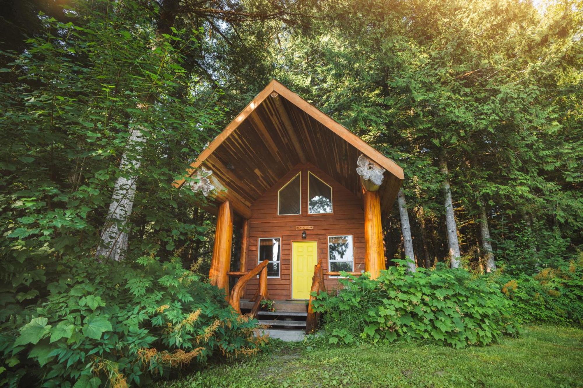Bella Coola Grizzly Tours And Resort Hagensborg Esterno foto